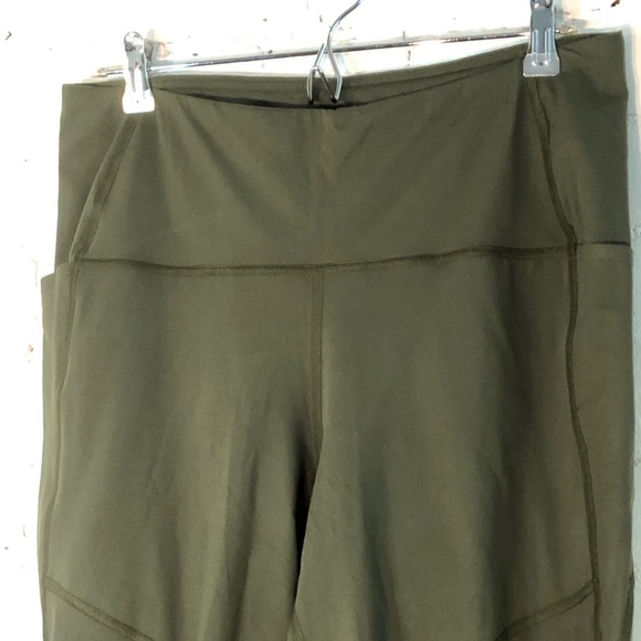 Thinx Leggings - Picture 2 of 12